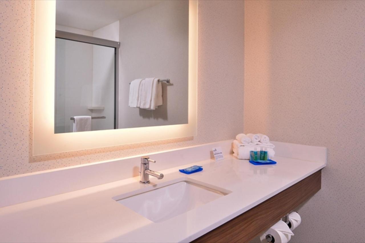 Holiday Inn Express Madera By Ihg Kültér fotó